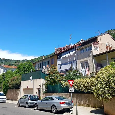 Beautiful T2 With Balcony In *